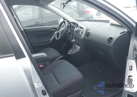 2008 Toyota Matrix Xr z USA, uszkodzony, nr VIN 2T1KR32E58C687969